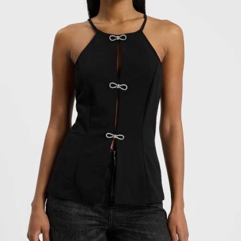 NW Express Sleeveless Top w/Rhinestone Bow Accents. Black. Large